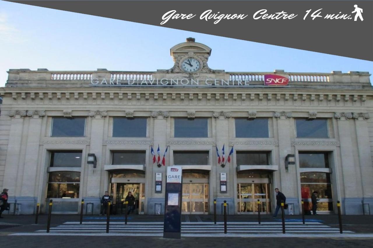 Le Chapeau Rouge Au Coeur Du Centre Historique Avinhão Exterior foto